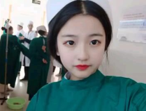 护士小姐姐空姐小姐姐,护士小姐姐与空姐小姐姐的温馨互动